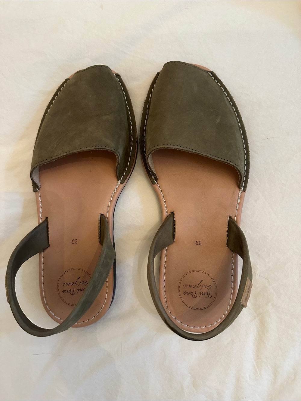 Toni  Pons original Olive Green Leather Slingback Sandals